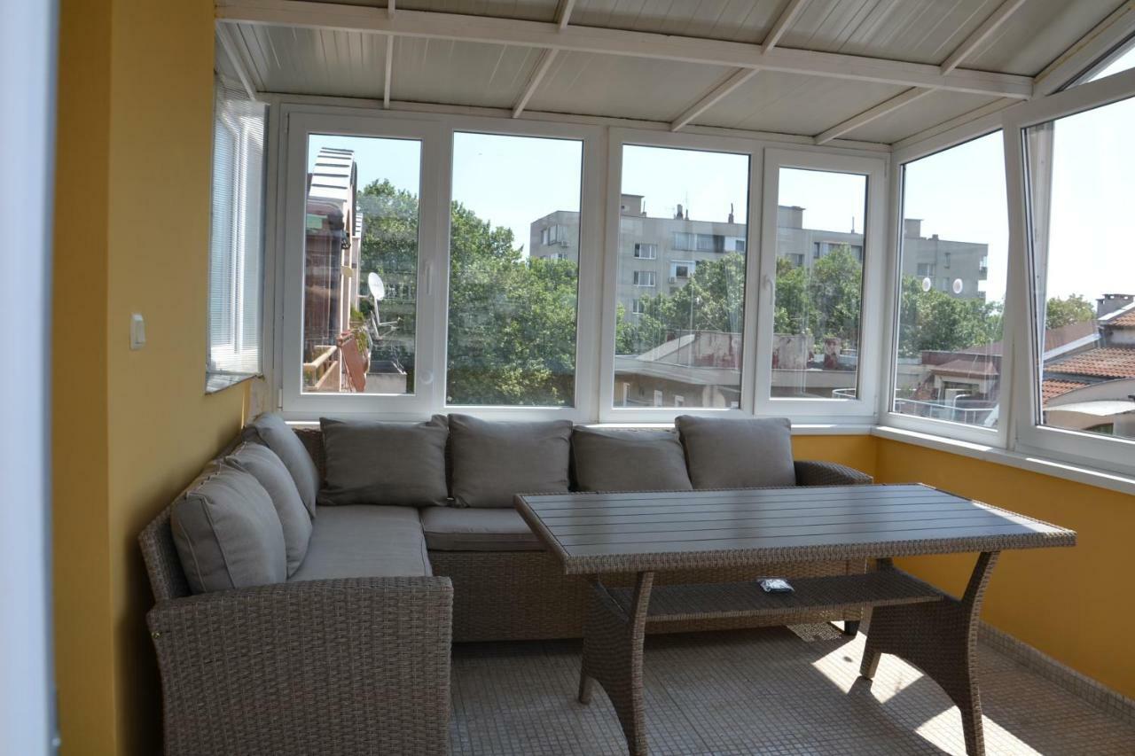 Arte Casa Apartment Burgas City Exterior foto